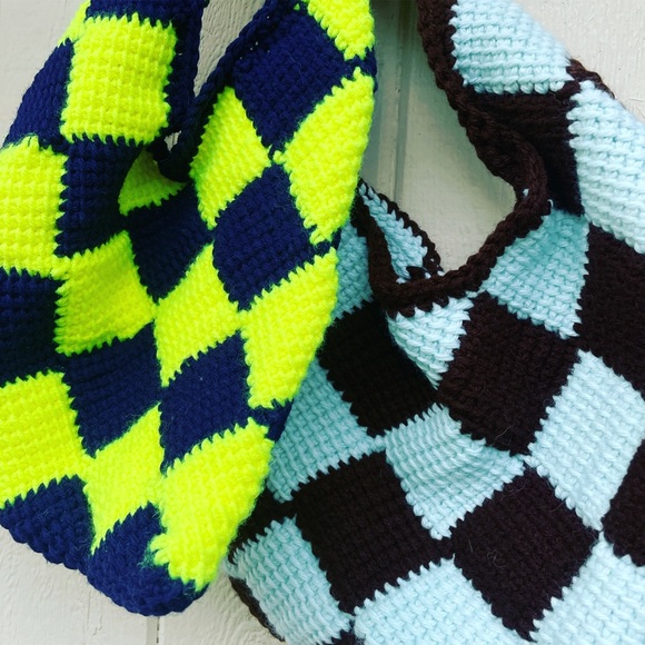 Handmade Knitbuds crocheted bags.  Original pattern Prada Bag- MarniMarket - Picture 3 of 3